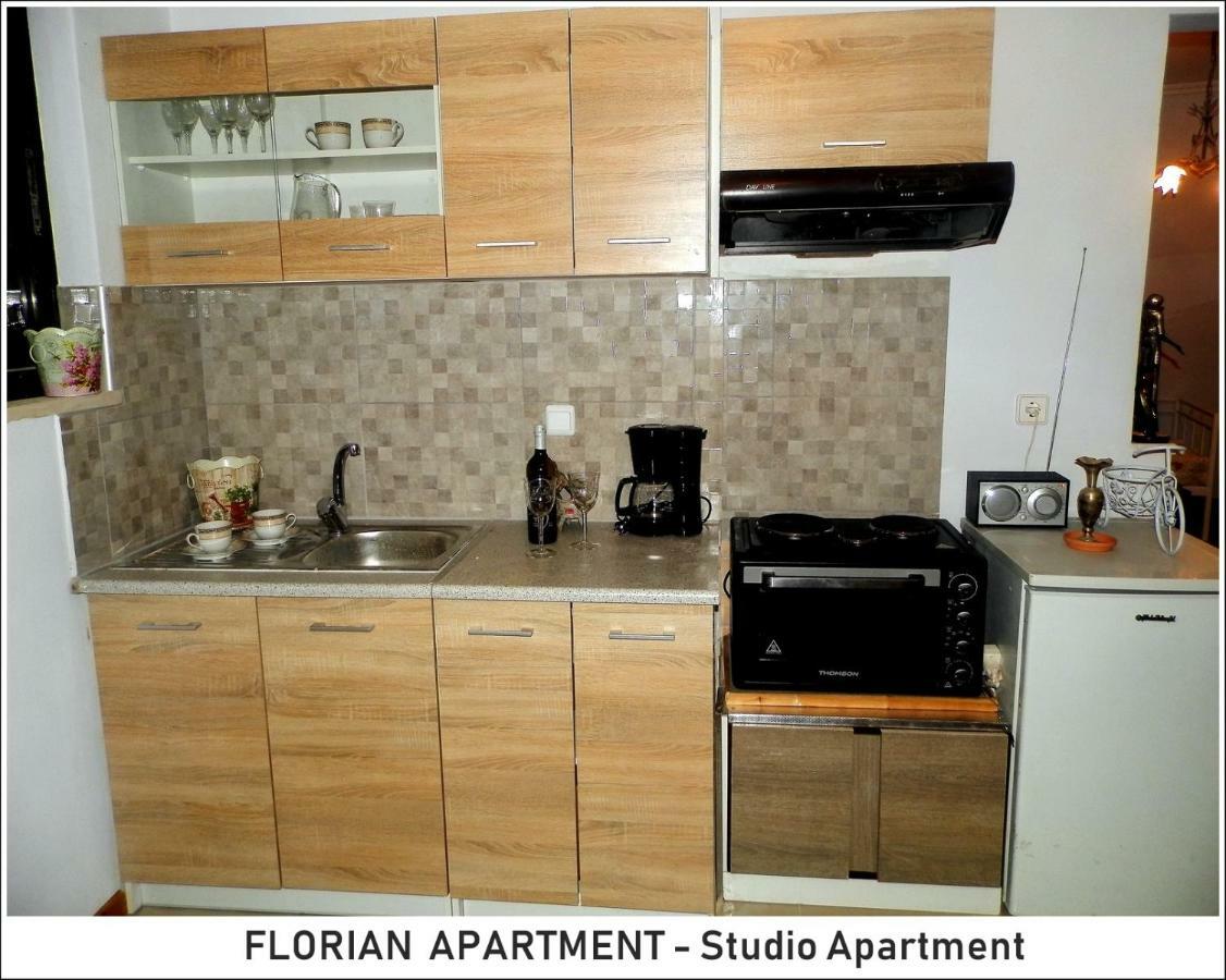 프레베자 Florian Flat Complex 아파트 외부 사진